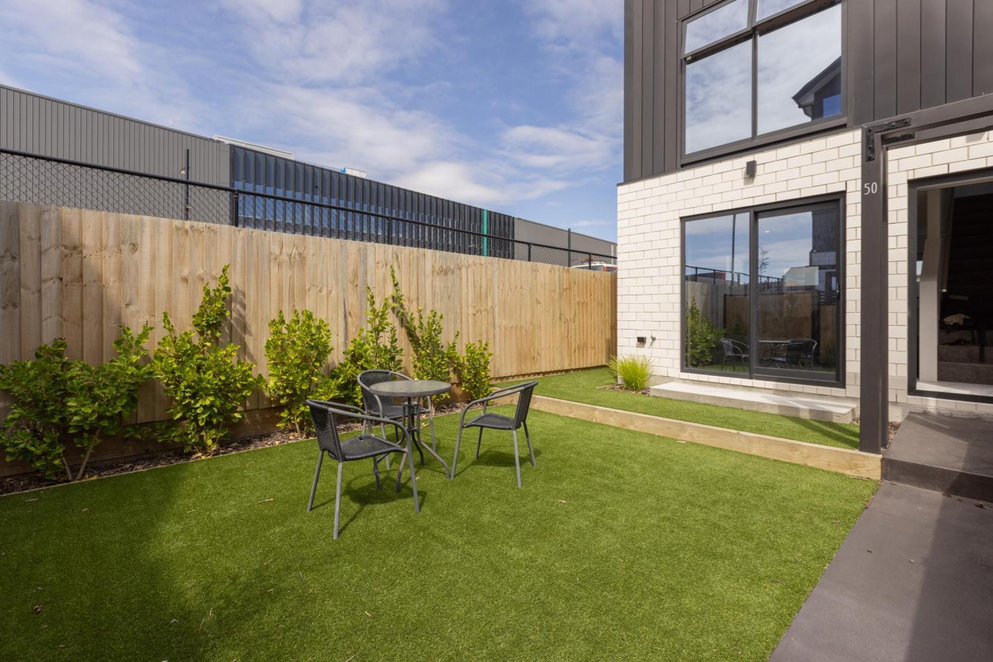 Luxury 2 Bedroom Townhouse By Hagley Park In Cbd Christchurch Dış mekan fotoğraf